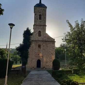 uredjenje staza oko manastir rajinovac